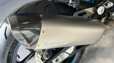 (23MY) BMW M1000 R